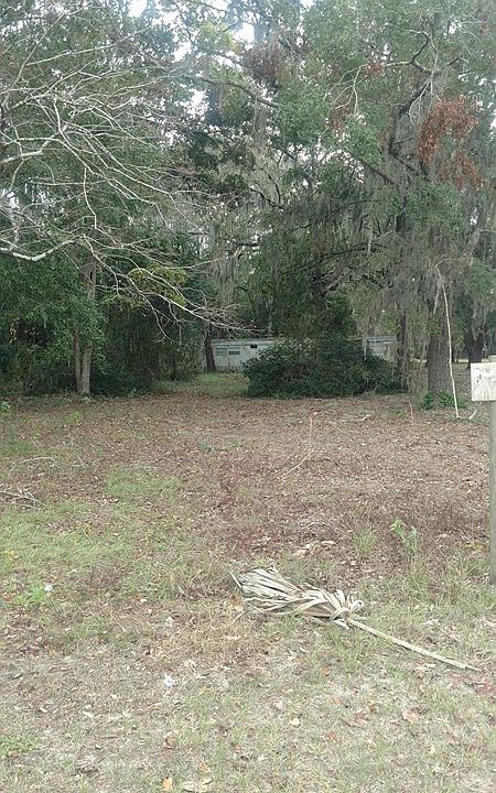 1st image of 124 Crispen Blvd