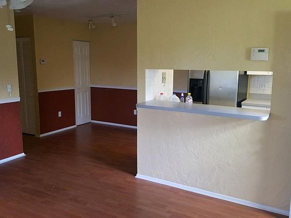Dining Room/Kitchen Pass through