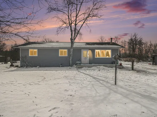 5090 Brenda Dr, Prescott, MI 48756