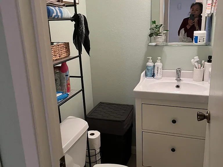 4885 Cole St #7 — Photo 15