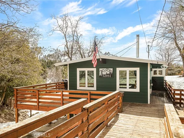 32951 Juniper Ln, Green Valley Lake, CA 92341
