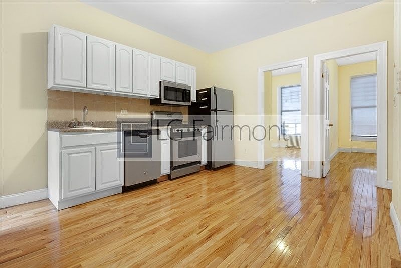 1st image of 1858 7th Ave APT 1A