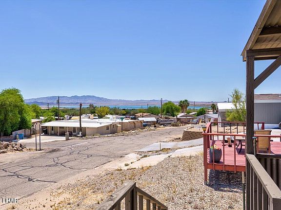 4th image of 3605 Tourmaline St