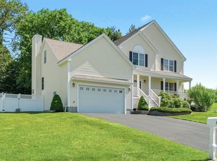 4 Olympic Village Dr, Methuen, MA 01844