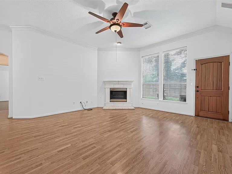 9311 Cantata Ct — Photo 20