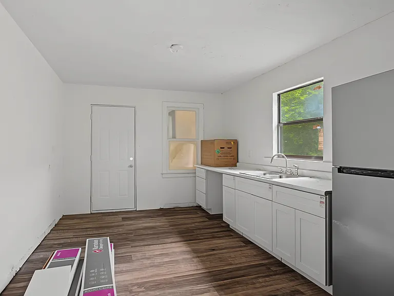 2465 Jernigan Rd — Photo 9
