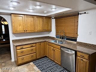 3rd image of 16615 N 29TH Drive