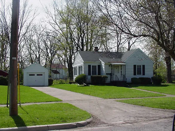 34 Balfour Dr, Coldwater, MI 49036