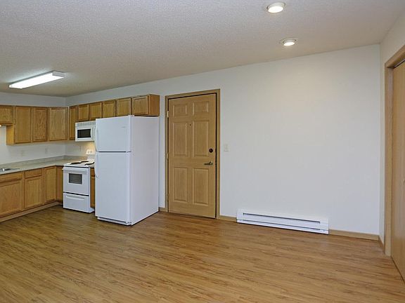 3rd image of 4297 5th Ave N #303B