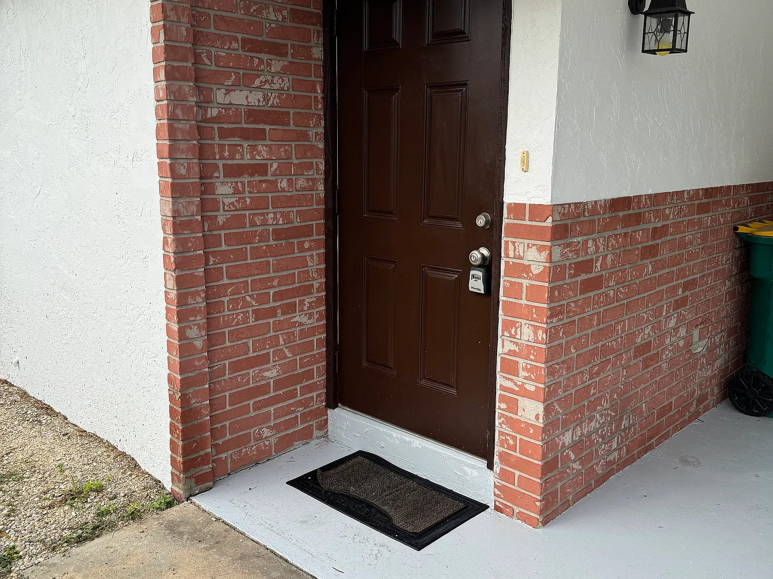 2 bed, 1000 sqft, $1,450 — Photo 2