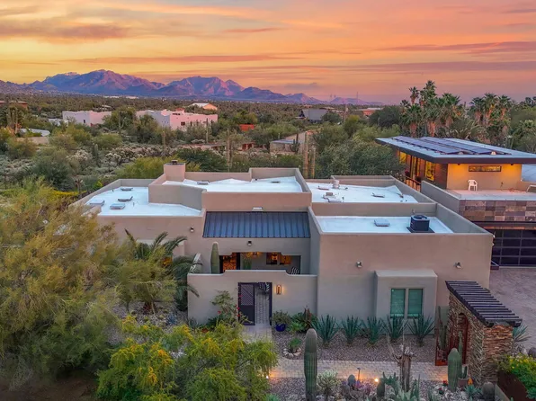 7817 E Dynamite Boulevard, Scottsdale, AZ 85266