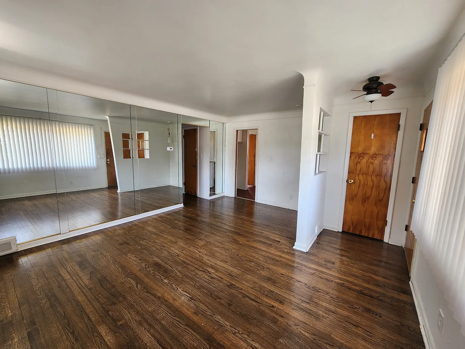 27605 Grant Street - 1 — Photo 3
