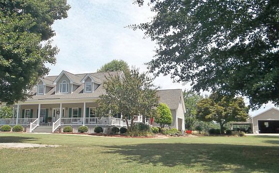3rd image of 1623A W Mount Dr