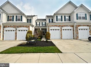 28 Ross Way, Marlton, NJ 08053