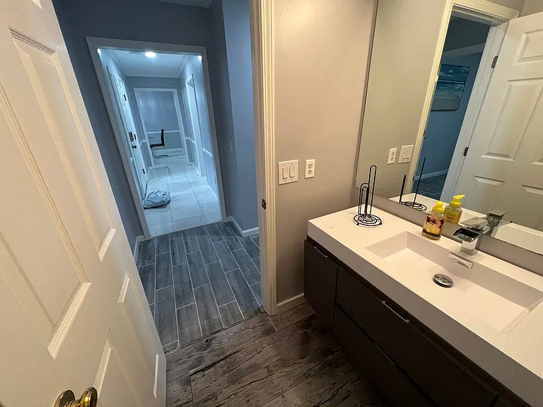 10120 Sunlight Dr — Photo 11