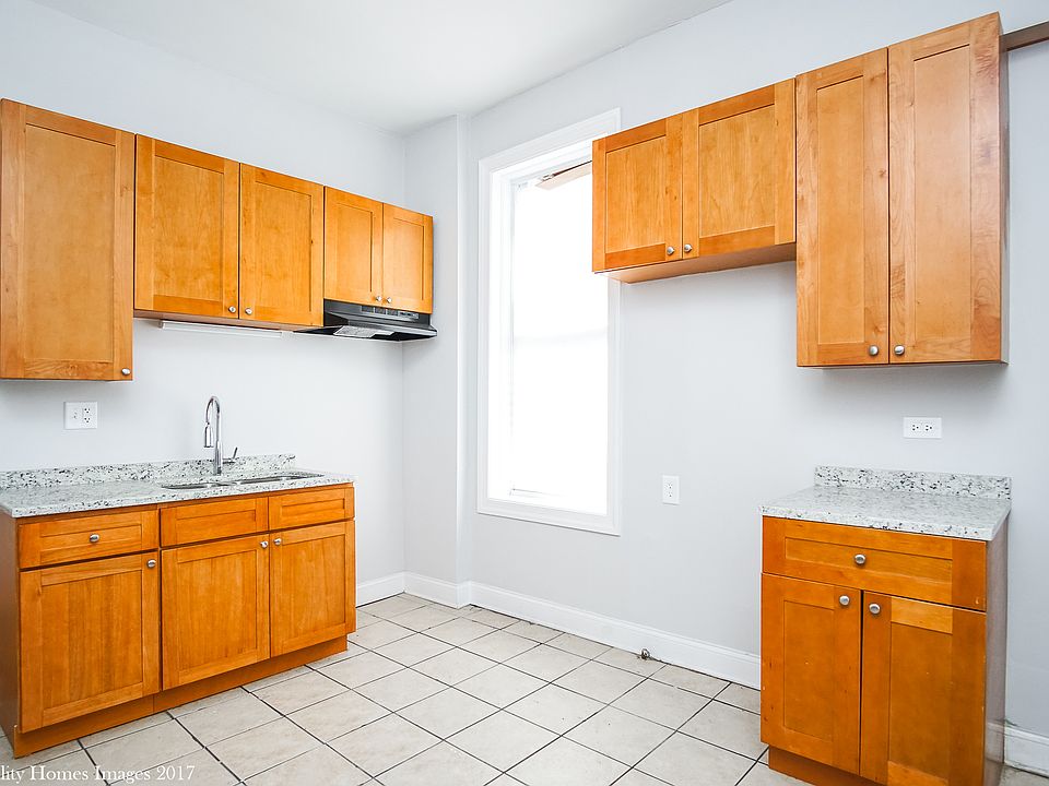 1st image of 5952 S Calumet Ave APT 3