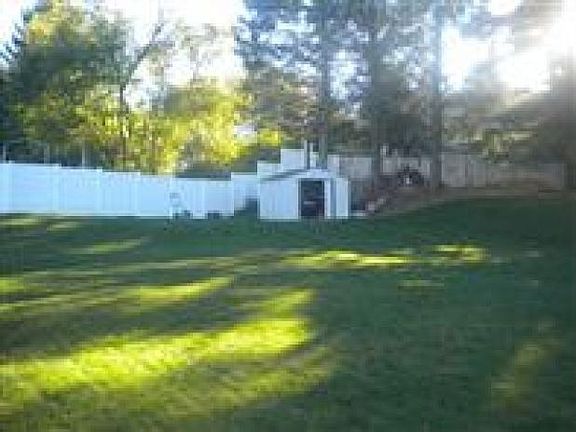 2nd image of 11 Clearview Dr