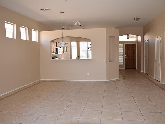 2nd image of 5353 N Via La Doncella