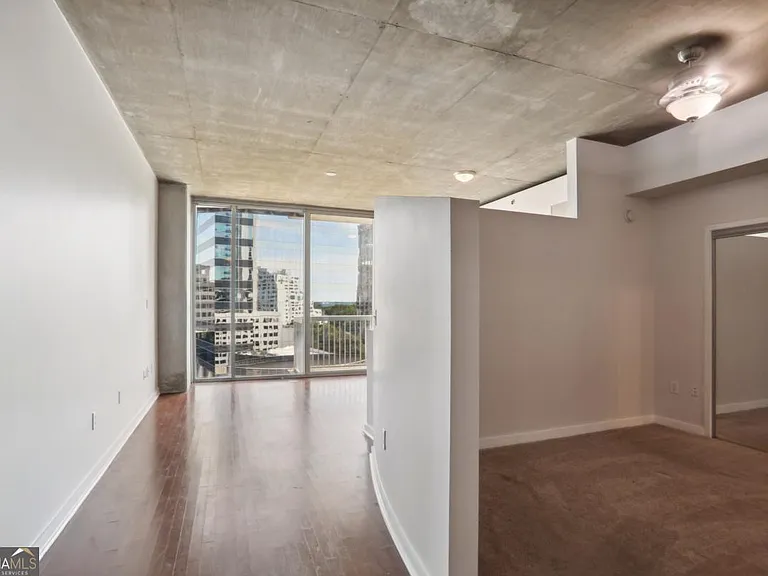 3324 Peachtree Rd NE #915 — Photo 9