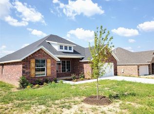 4204 SW Rhinestone Blvd, Bentonville, AR 72712