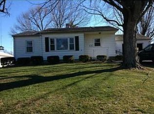 1536 Ridgeway Dr, Springfield, OH 45506