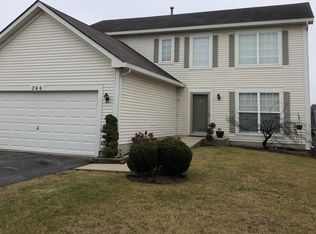 266 Clarendon Ln, Bolingbrook, IL 60440