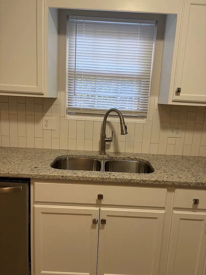 5312 Grovewood Place ~ Renovated with modern touches 3 bedroom, 2 bath--one downstairs bedroom-pr... — Photo 1