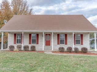 3131 Countryside Dr, Simpsonville, KY 40067