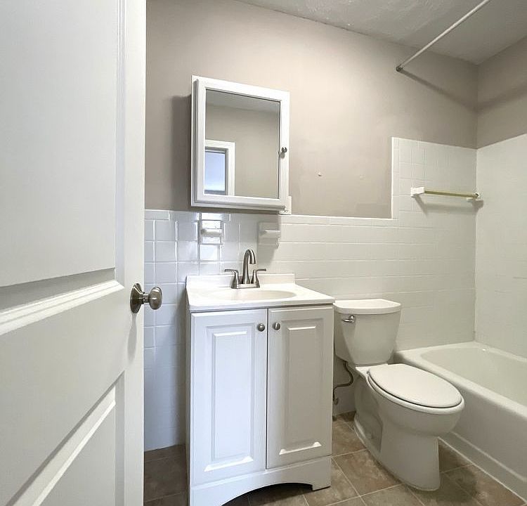 625 Main St Reading MA Zillow