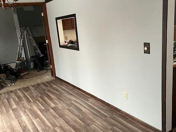 5th image of 1517 Tiffany Ct