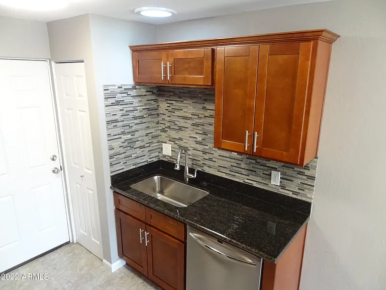 3026 E Brill St #4 — Photo 3