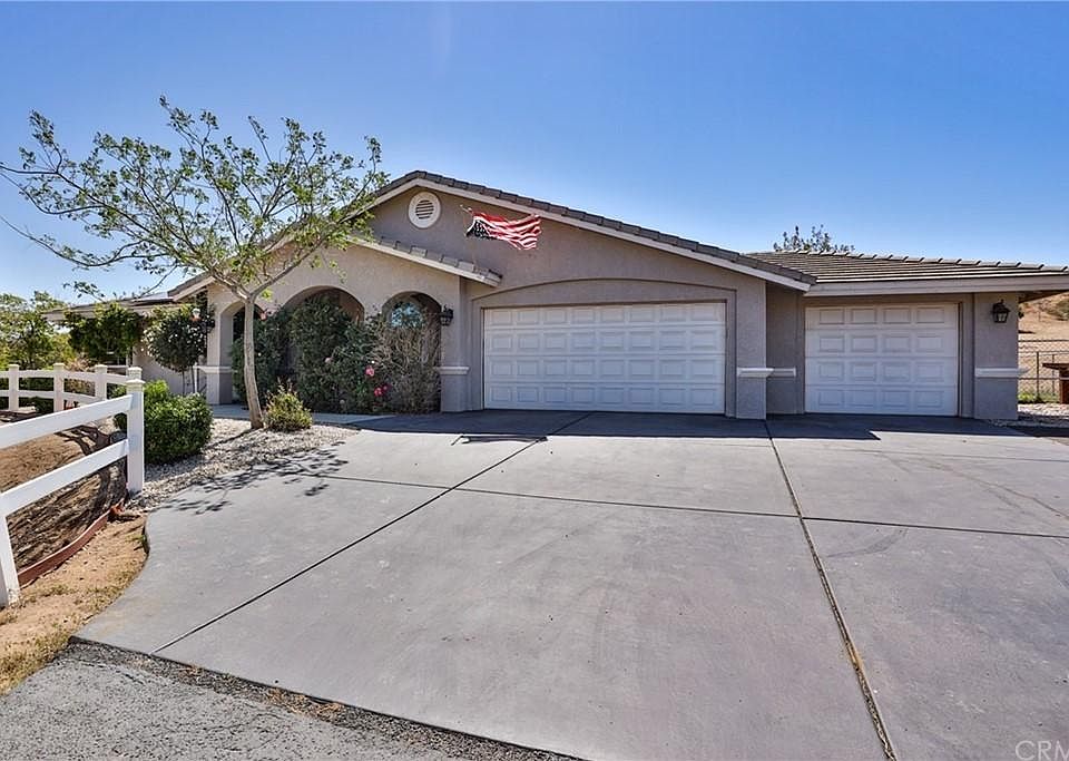 1st image of 8071 Anaconda Ave #1