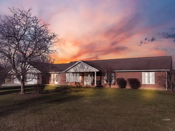 7880 Stone Castle Rd, Athens, OH 45701