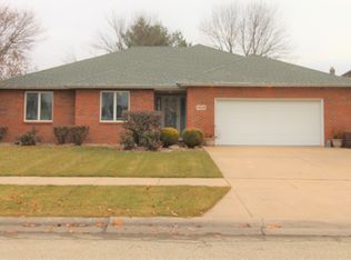 1009 Burla Dr, Morris, IL