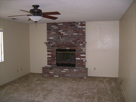 4th image of 14305 Montecito Dr