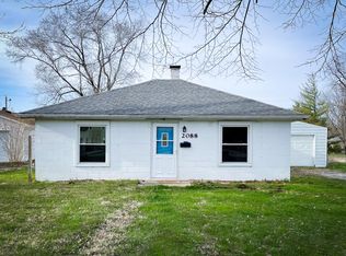 2088 W Leafland Ave, Decatur, IL 62522