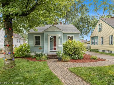 2407 Geneva St, Dearborn, MI, 48124