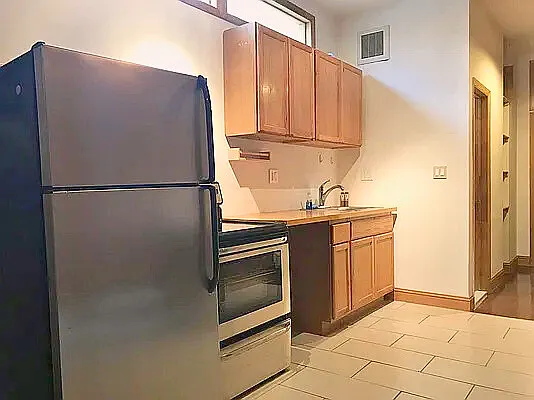 Rented by Compass | media 13