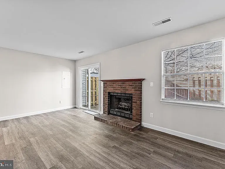 11268 Girven Ct — Photo 12