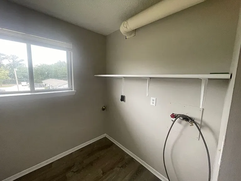 7301 N Moberly Dr #B — Photo 12