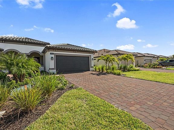 3rd image of 17441 CORSINI DR