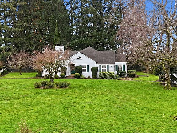 3rd image of 300 S Devine Rd