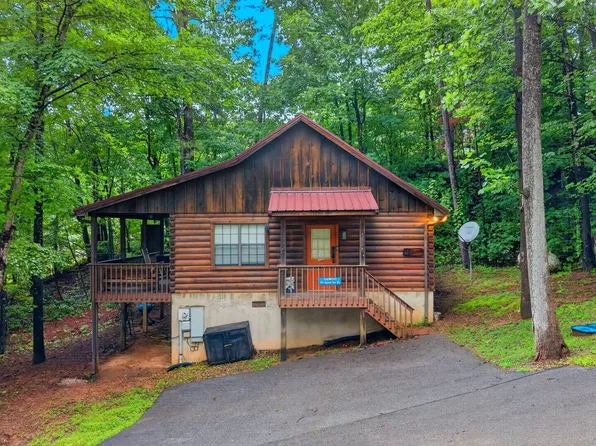 1503 Squirrel Nest Way, Sevierville, TN 37876
