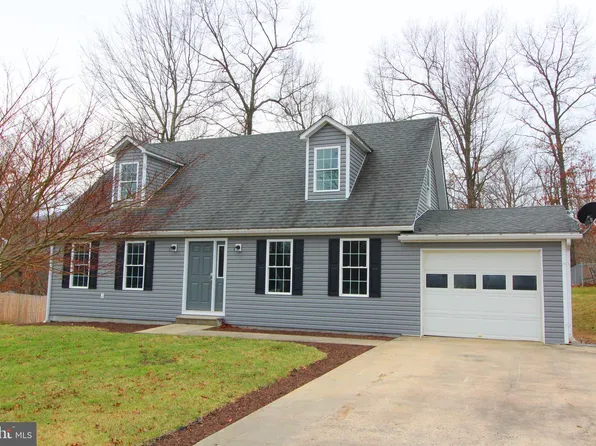 211 Maple Side Ct, Keyser, WV 26726