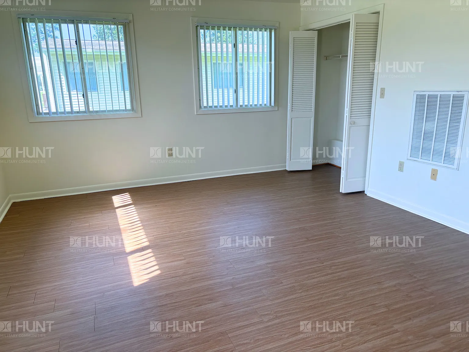 3 bed, 1380 sqft, $1,450 — Photo 2