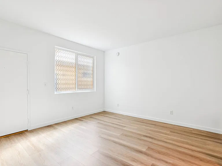 3614 Empire Drive — Photo 48