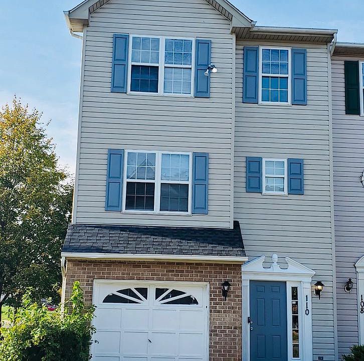 1st image of 110 Brightwater Dr