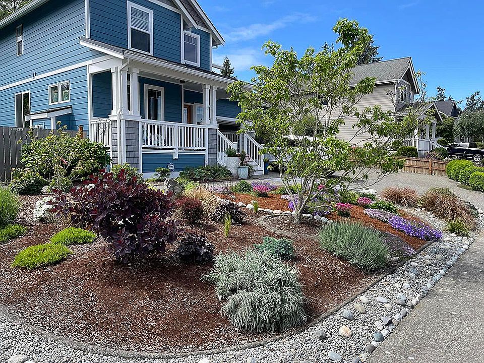2nd image of 931 S 232nd St