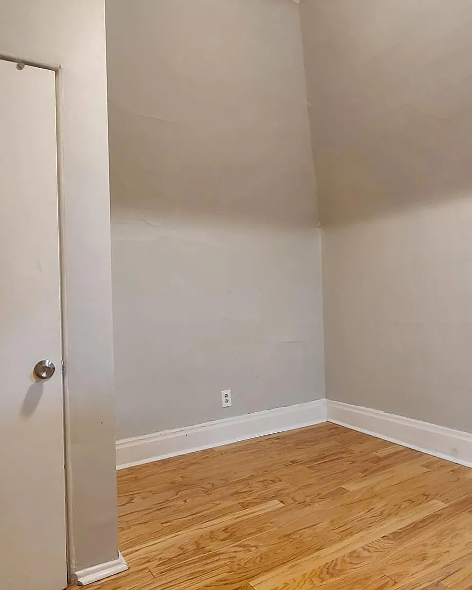 Studio, $1,010 — Photo 3
