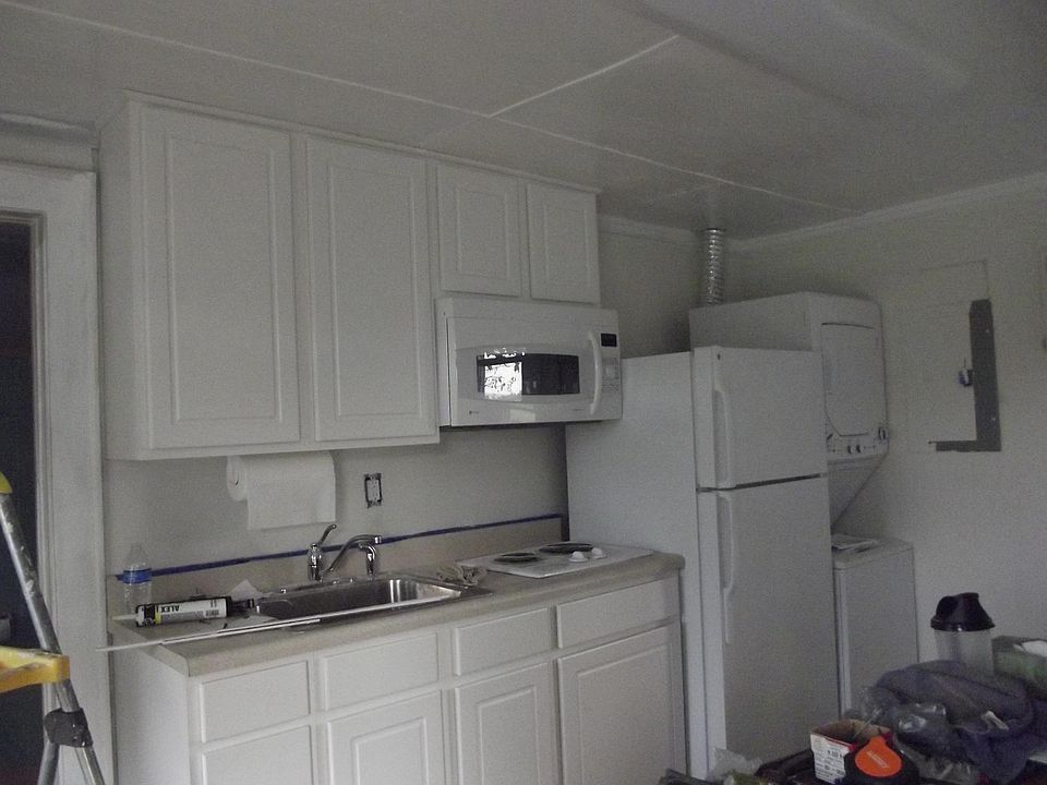 2nd image of 11235 Lee Hwy #B